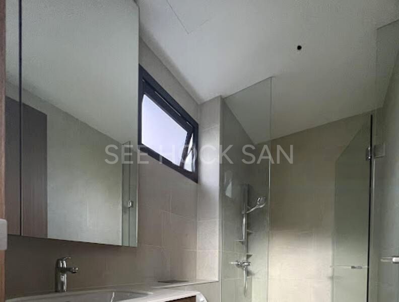 5 Bed Corner Terrace (Landed) for Sale in  Cashew Green - Image 5